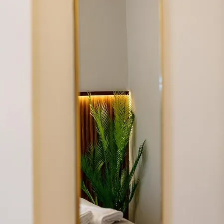Spacious Paradise - 3br In The Heart Of ティラナ