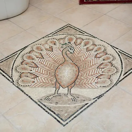 Spacious Paradise - 3br In The Heart Of * ティラナ